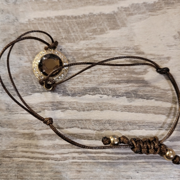 Bracelets - Picture 6 of 16